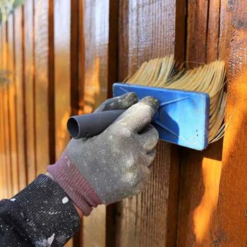 professional fence staining